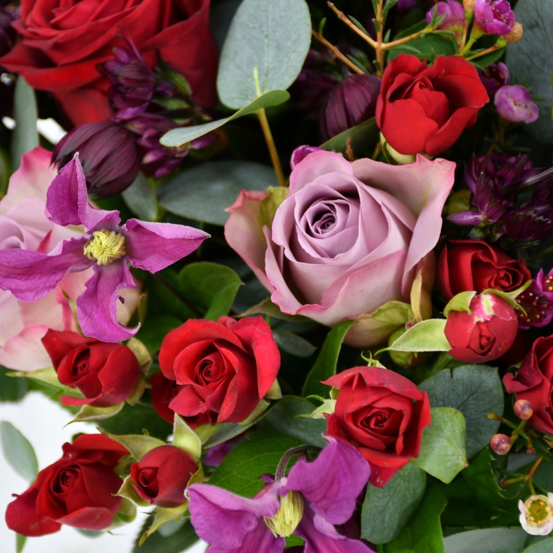 Renaissance Rose | رينسنس روز | Luxury Flower Bouquet Delivery Qatar ...